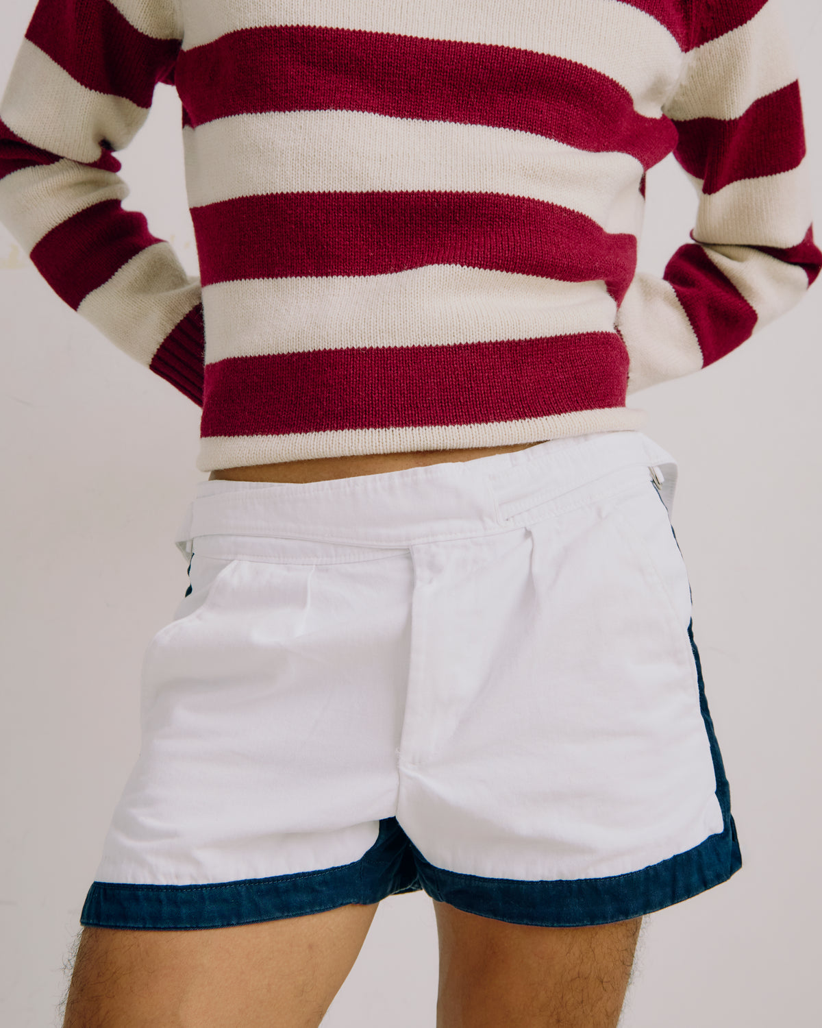 SCRUM HALF SHORTS IVORY/NAVY